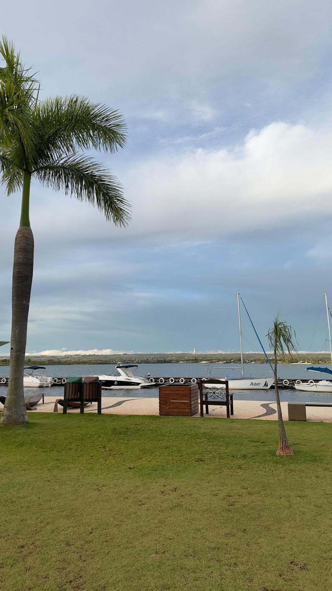 Refugio Beira Lago- Life *